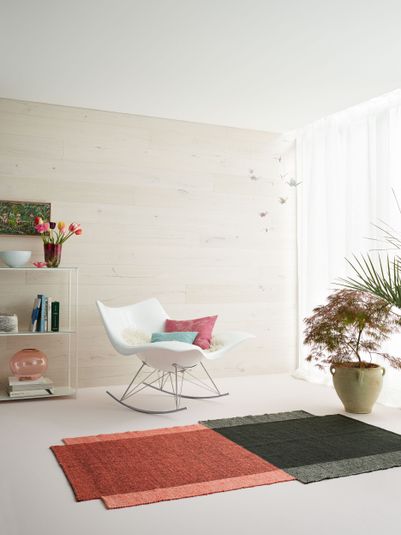 Landegger Wand Holzwand Waldwand Alpin 1